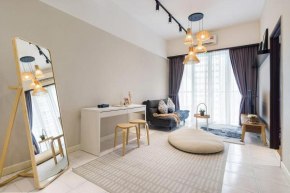 Modern Spacious Studio l Balcony l KL